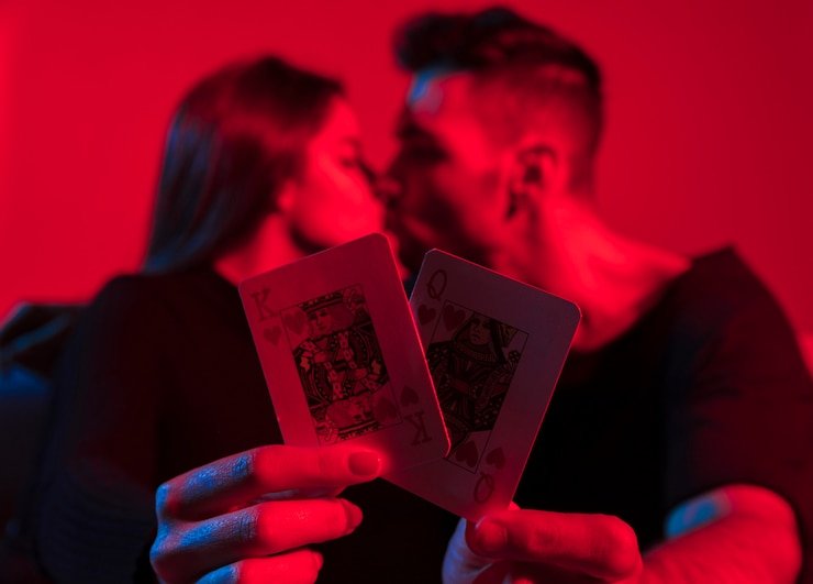 Platform oxltoto menampilkan kategori sportsbook, live dealer, dan slot di aplikasi mobile
